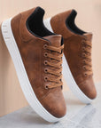 Clark | Round-Toe Lace-Up Low-Top Sneakers