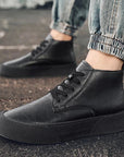 Men’s Lace-Up Clean Sneakers